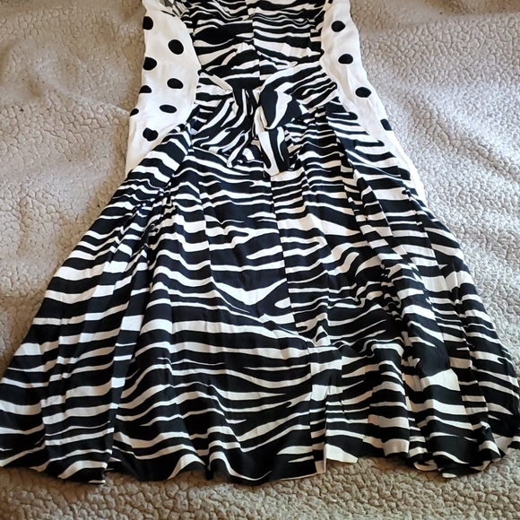 Alysi Creme Dress NWT - Picture 9 of 11